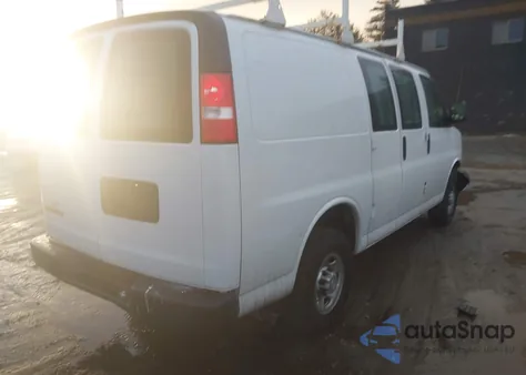 2019 Chevrolet Express 2500 Work Van from USA, damaged, VIN 1GCWGAFP1K1354915
